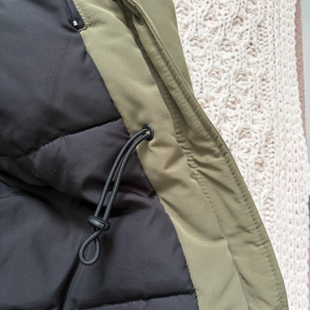 Garage Women’s Winter Coat - Army Green with Faux Fur Hood - Size Small - Picture 8 of 16